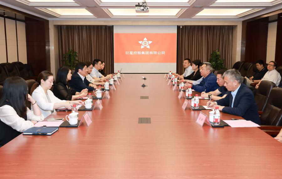 17465944795055449D5E.jpg AWP_9882.jpg